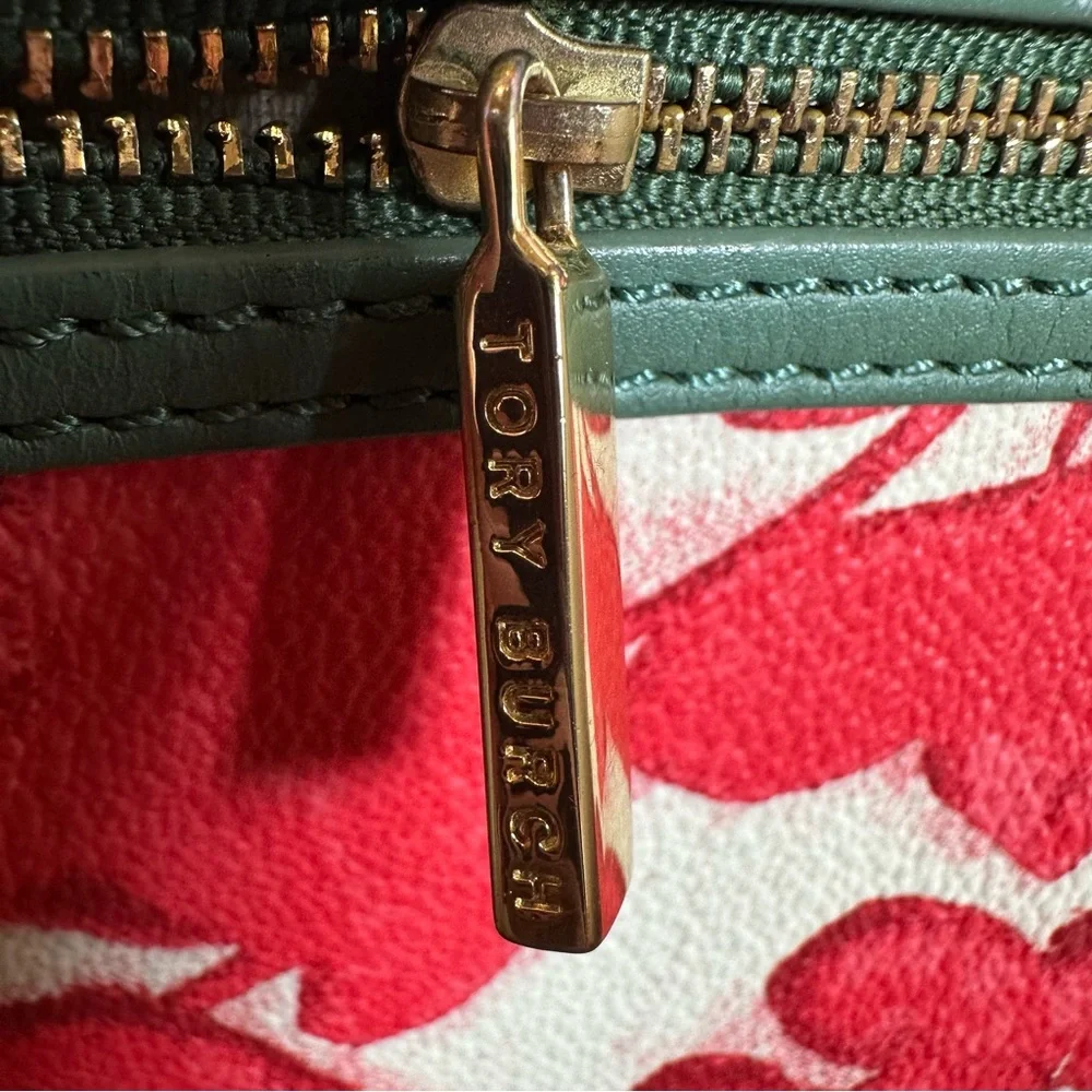 Tory Burch Isola Parfait Kerrington Shoppers Tote - Picture 13 of 15